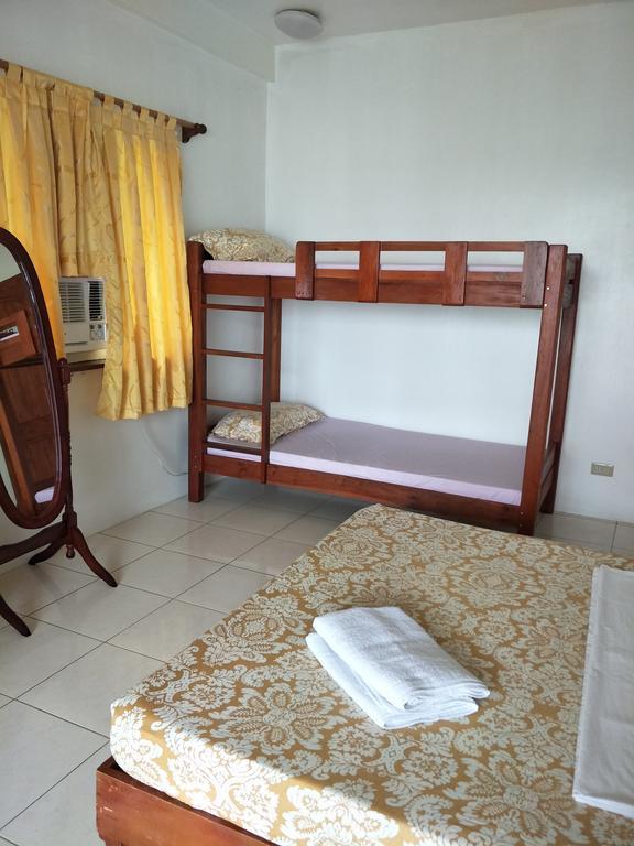 Anton'S Beach Resort Oslob Chambre photo
