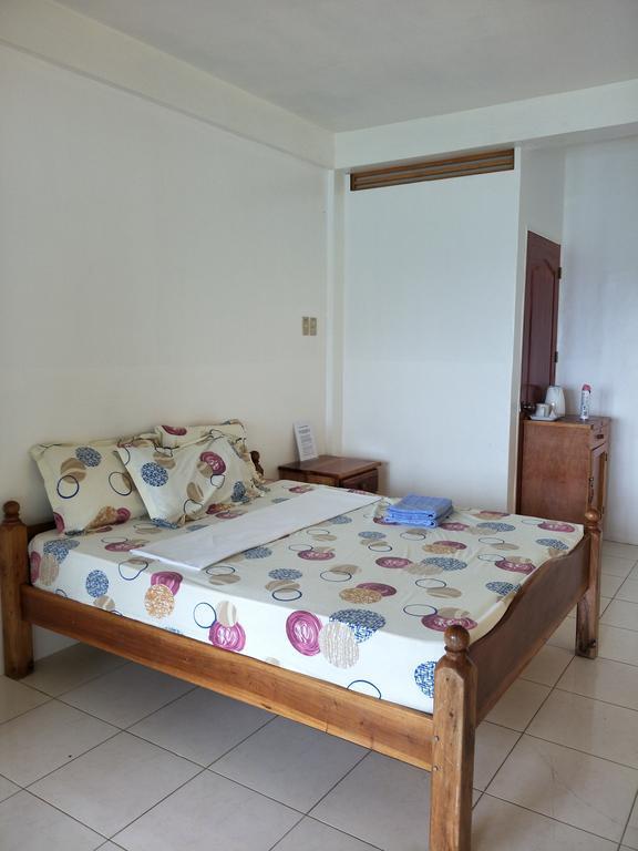 Anton'S Beach Resort Oslob Extérieur photo